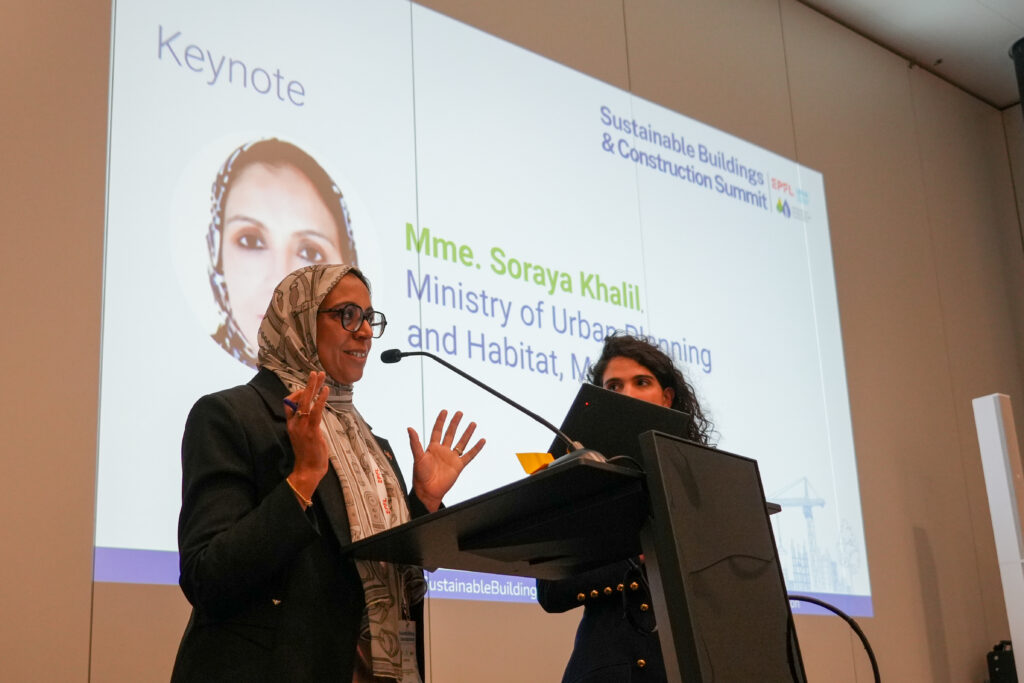 Soraya Khalil gives a keynote at the workshop. Photo by Mariana Castaño Cano / 10 Billion Solutions for PEEB. 